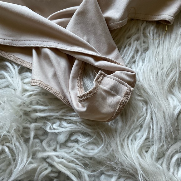 Seven Wonders Snap Dragon Bodysuit - Picture 5 of 6